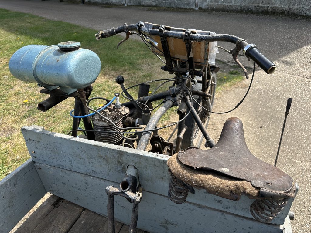 handlebars and controls estate built trike close up