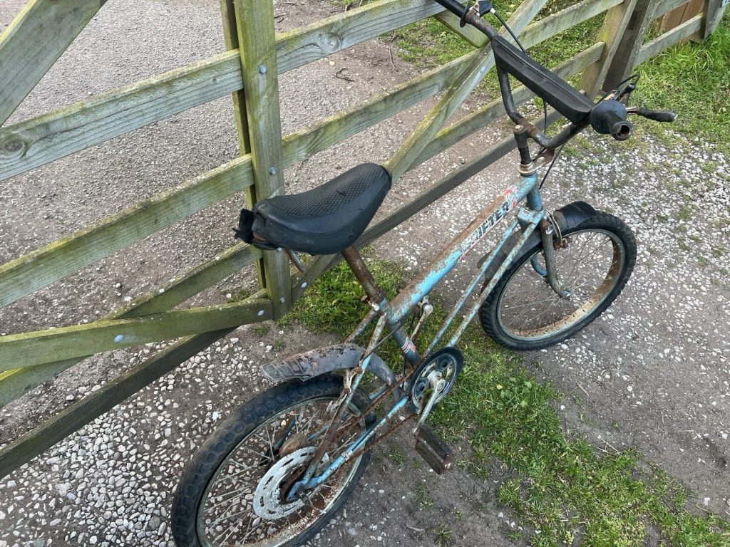 Raleigh Grifter Mk1 1978 blue vintage bike side view original condition
