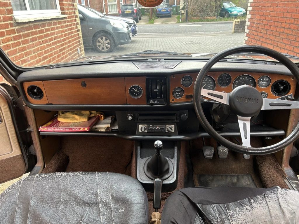 Triumph Dolomite 1500HL project car interior dashboard and controls