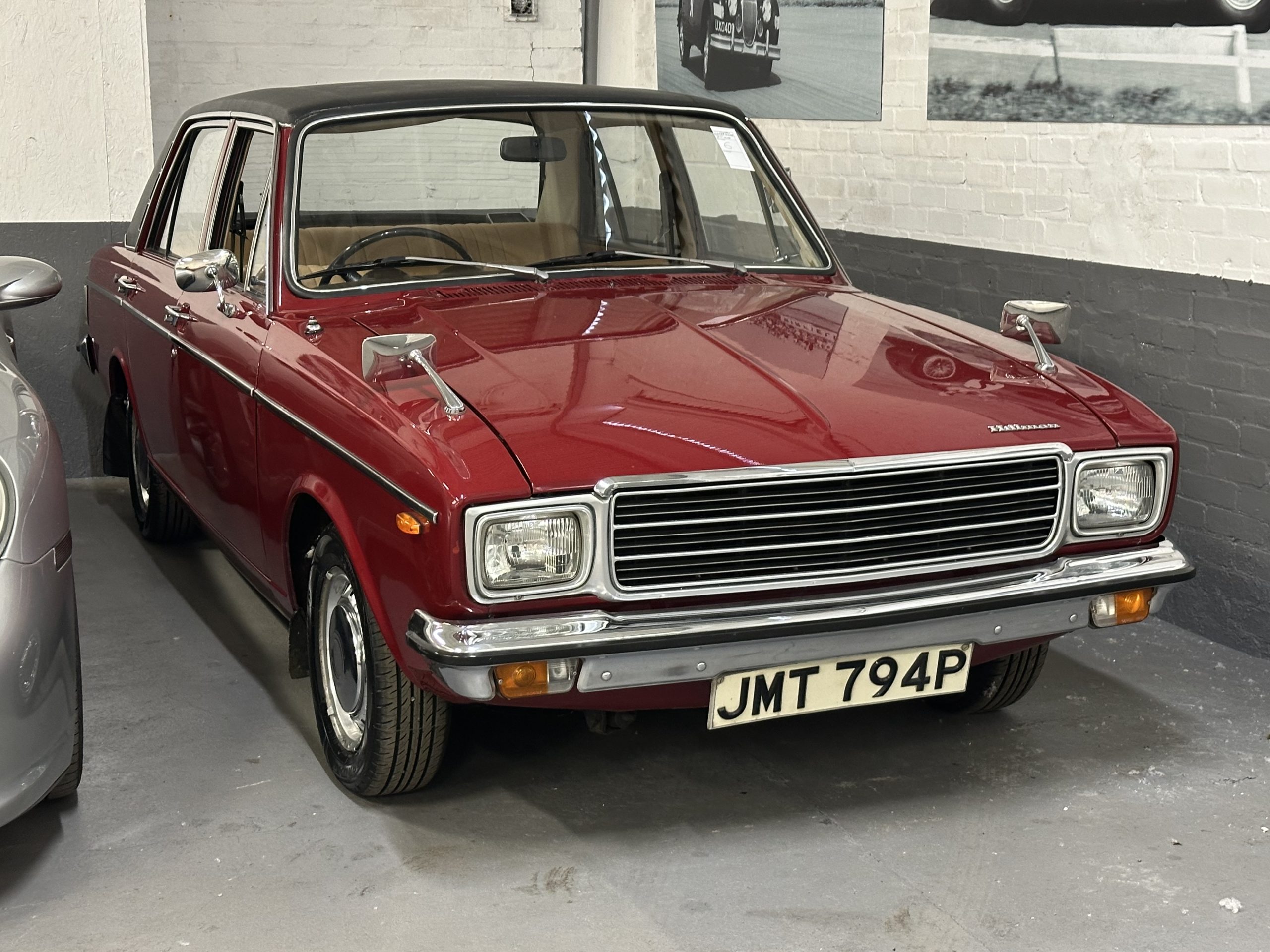 1975 Hillman Hunter GL red with black vinyl roof front view